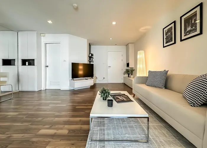 Contemporary Modern 1br - Ultra Fast Wifi - On Nut