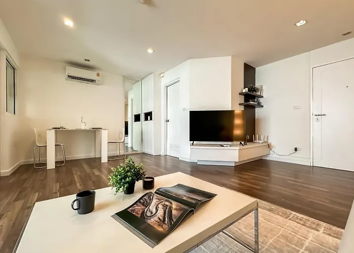 Apartamento Contemporary Modern 1br - Ultra Fast Wifi - On Nut Bangkok
